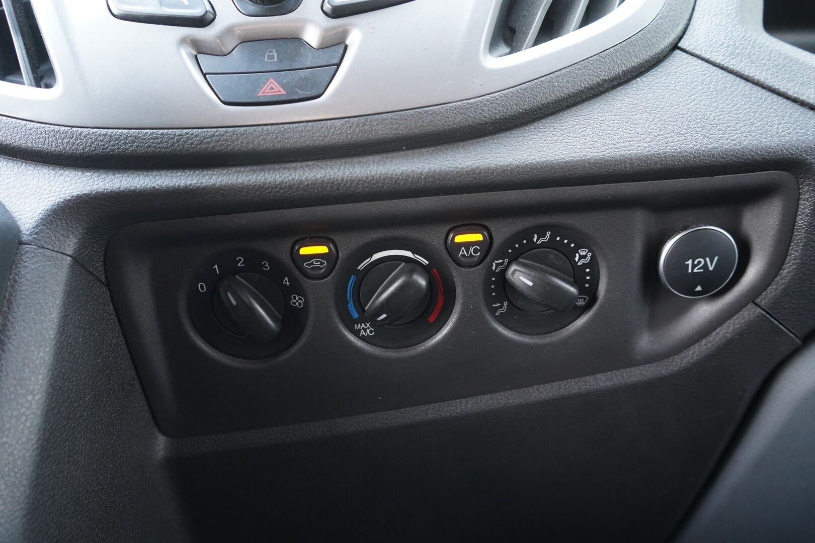 Ford Transit 2019 Kombi 350 2,0 TDCi 170 hv A6 Etuveto Trend L3H3 *HUUTOKAUPAT.COM* - HUUTOKAUPAT.COM