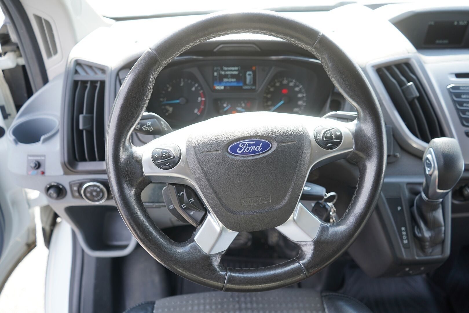 Ford Transit 2019 Kombi 350 2,0 TDCi 170 hv A6 Etuveto Trend L3H3 *HUUTOKAUPAT.COM* - HUUTOKAUPAT.COM