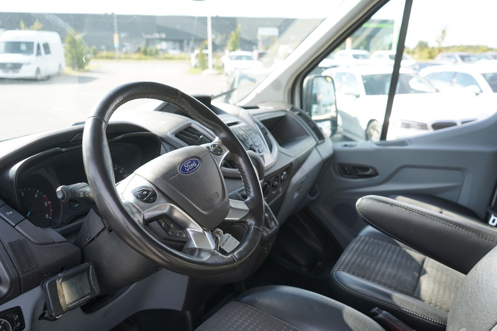 Ford Transit 2019 Kombi 350 2,0 TDCi 170 hv A6 Etuveto Trend L3H3 *HUUTOKAUPAT.COM* - HUUTOKAUPAT.COM