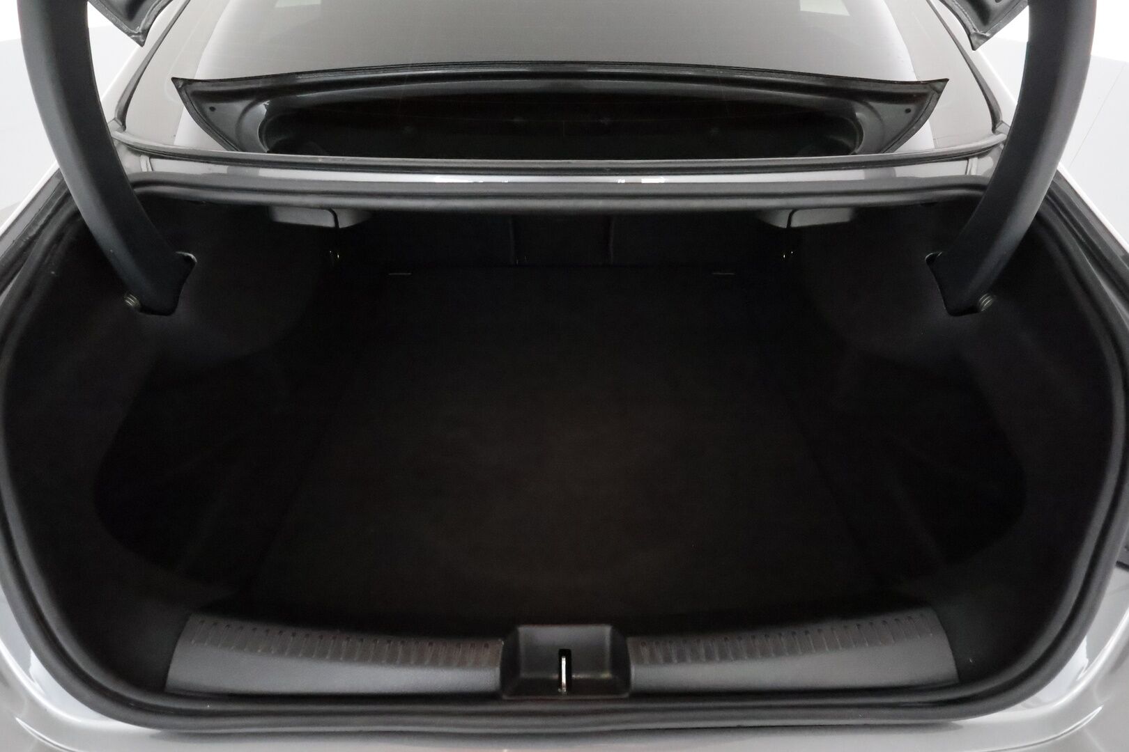 Mercedes-Benz CLA 2020 200 A Business AMG *Multibeam / ACC / Widescreen / P.kamera / Sporttipenkit / Lohkolämmitin*