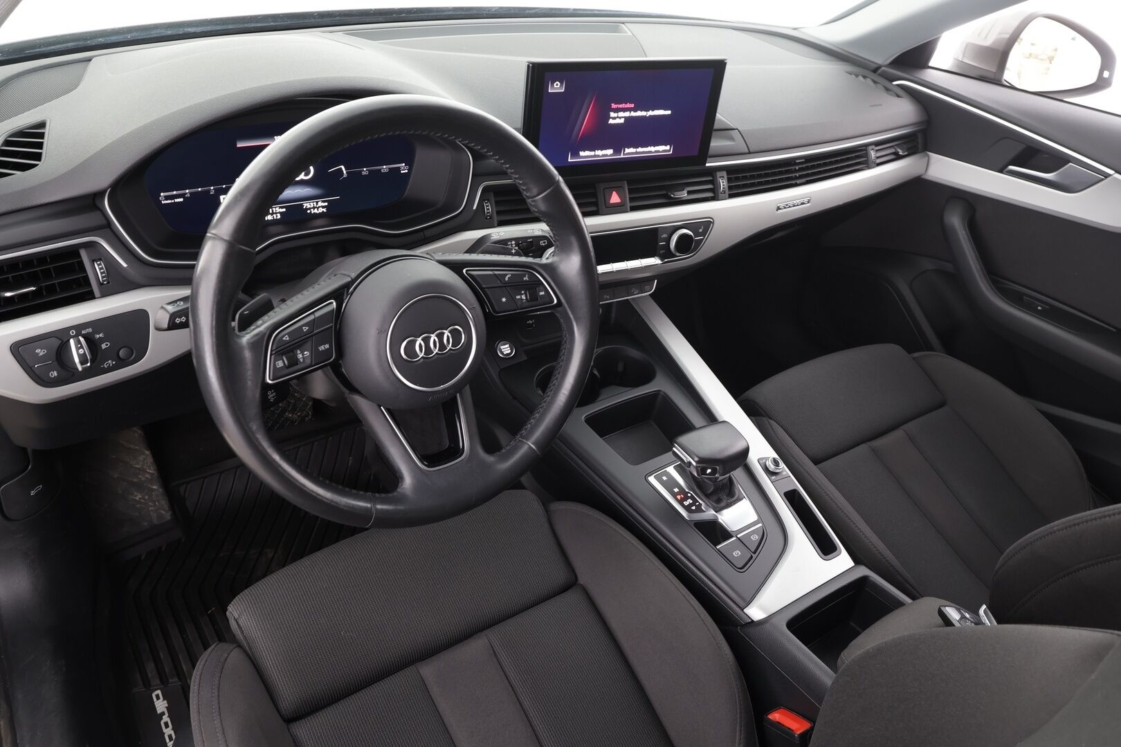 Audi A4 Allroad 2020 Business Comfort Edition 40 TDI 140 kW quattro S tronic - Webasto | Vetokoukku | Matrix LED | Digital Cockpit | Sporttipenkit | Suomi-auto | Apple&Android | Upea!
