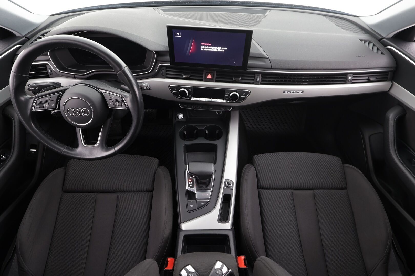 Audi A4 Allroad 2020 Business Comfort Edition 40 TDI 140 kW quattro S tronic - Webasto | Vetokoukku | Matrix LED | Digital Cockpit | Sporttipenkit | Suomi-auto | Apple&Android | Upea!