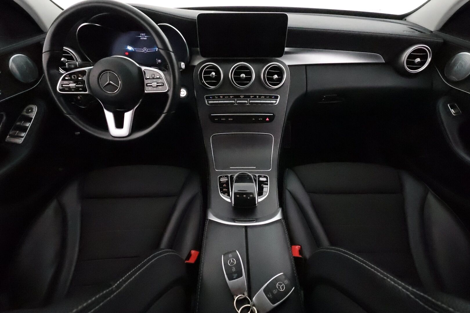 Mercedes-Benz C 2019 220 d T A Business **Adapt.vakkari / Burmester / Webasto / Koukku / Multibeam / 360° / Sporttipenkit Muistilla** - Kahdet Renkaat / **HUIPPU VARUSTEET**