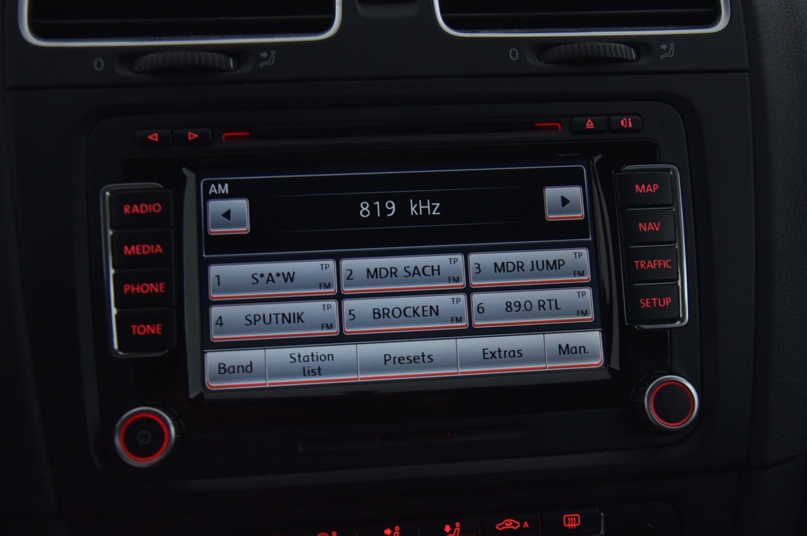 Volkswagen Golf 2010 GTI 2,0 155 kW (210 hv) / Dynaudio / Nahkasisusta / Navi / Tutkat / YritysOutlet - Myydään vain yrityksille - YritysOutlet - Myydään vain yrityksille