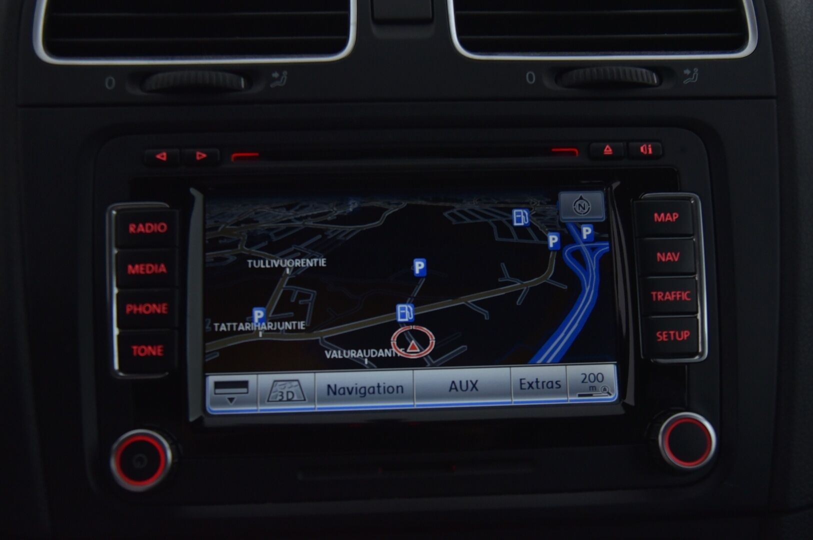 Volkswagen Golf 2010 GTI 2,0 155 kW (210 hv) / Dynaudio / Nahkasisusta / Navi / Tutkat / YritysOutlet - Myydään vain yrityksille - YritysOutlet - Myydään vain yrityksille