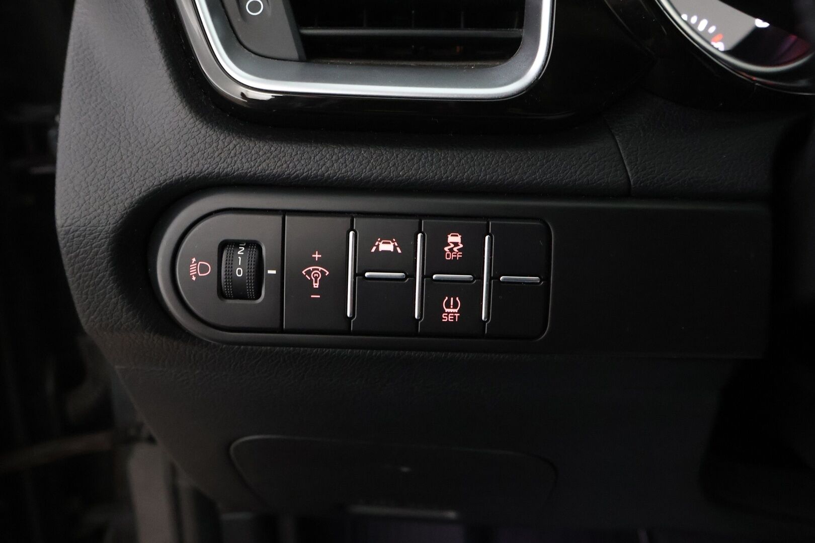 Kia XCeed 2020 1,4 T-GDI ISG 140hv EX DCT AT - Suomiauto / Peruutuskamera / Vetokoukku / Puolinahkasisusta / Merkkihuollot / Apple&Android / LED / Lohko & Sisäpistoke / Juuri tullut Tampereelle!