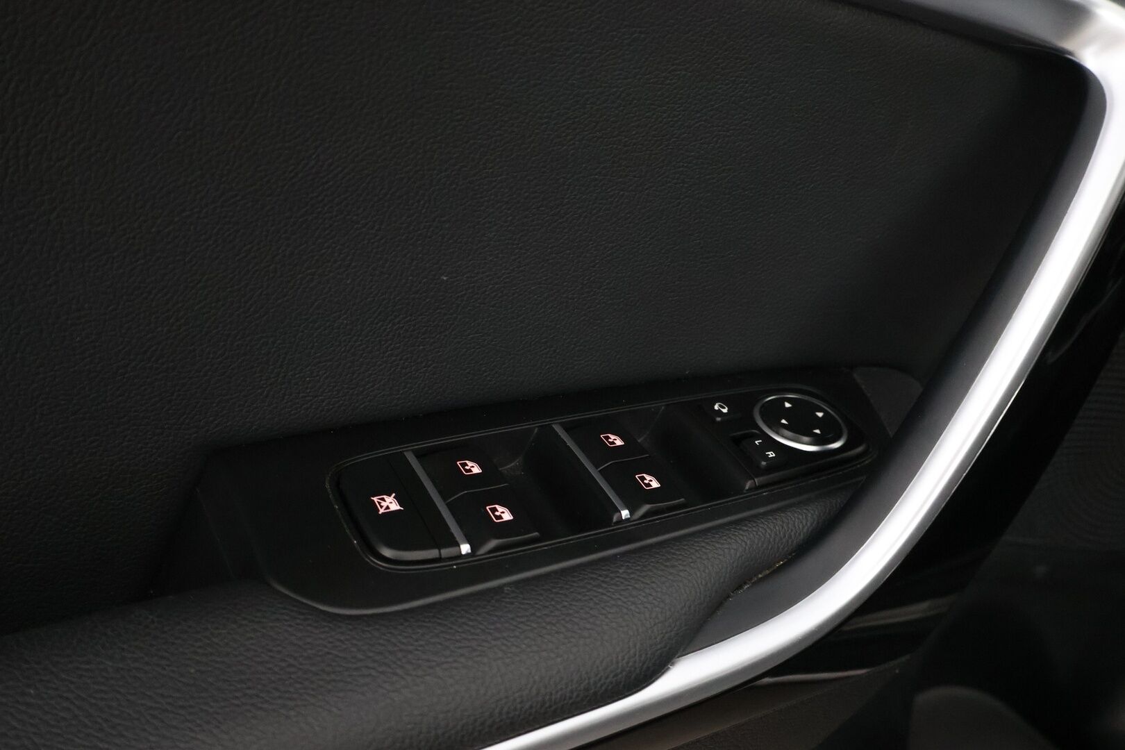 Kia XCeed 2020 1,4 T-GDI ISG 140hv EX DCT AT - Suomiauto / Peruutuskamera / Vetokoukku / Puolinahkasisusta / Merkkihuollot / Apple&Android / LED / Lohko & Sisäpistoke / Juuri tullut Tampereelle!