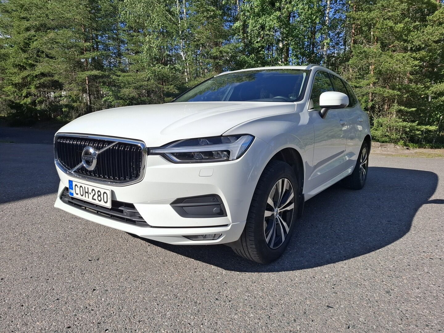 Volvo XC60 2020 B4 AWD MHEV Business aut **1om Suomiauto / Webasto / Adapt.vakkari / TULOSSA - 3,99 % KORKOTARJOUS TÄHÄN AUTOON - 