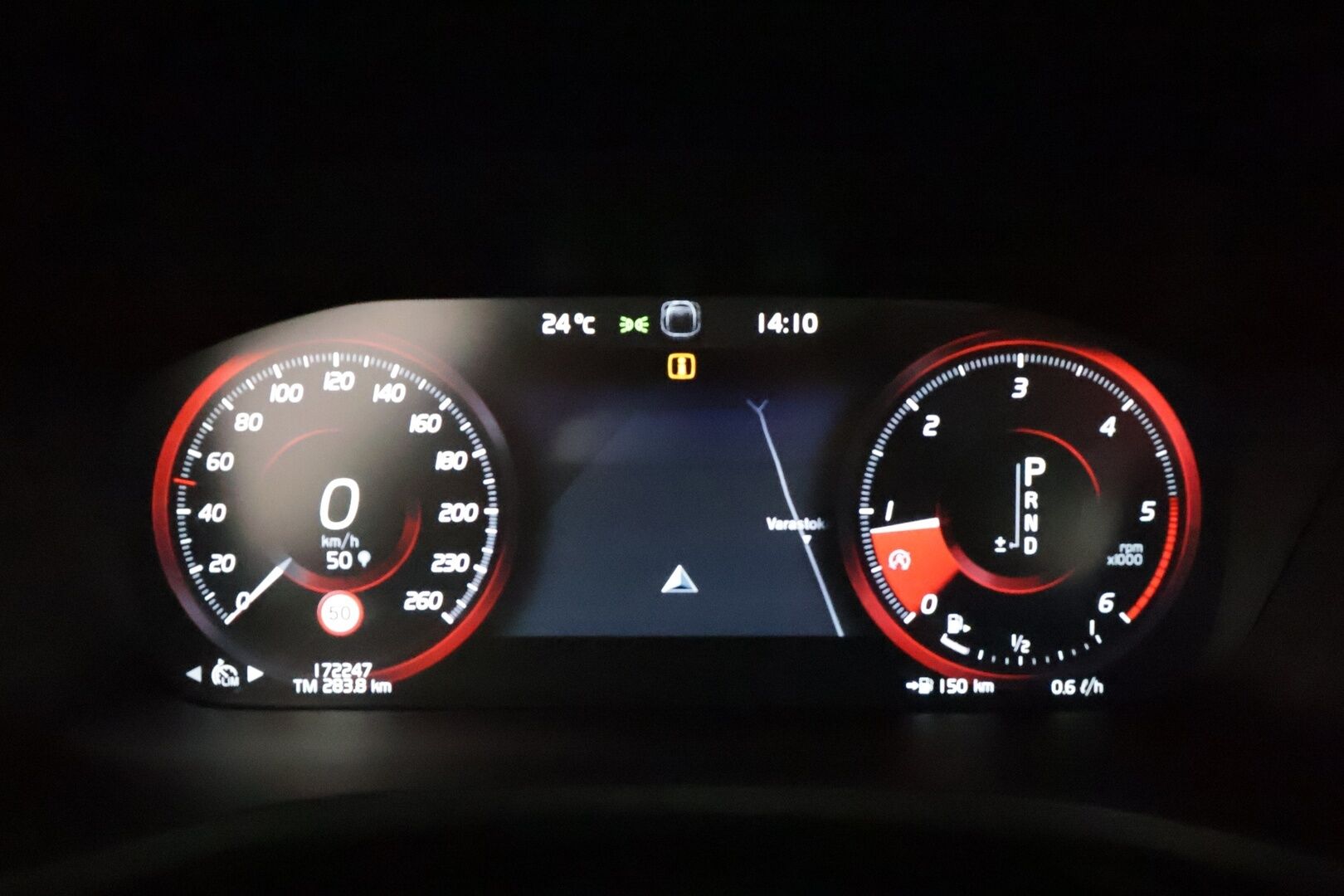Volvo V60 2020 D4 AWD Business aut **Adapt.vakkari / Webasto / P.kamera / Muistipenkki / Ruskeat nahat / Full LED / KeylessGo** - Suomi-auto / Kahdet renkaat aluvanteilla / Penkinlämmittimet takana / Sähköluukku / Digimittaristo