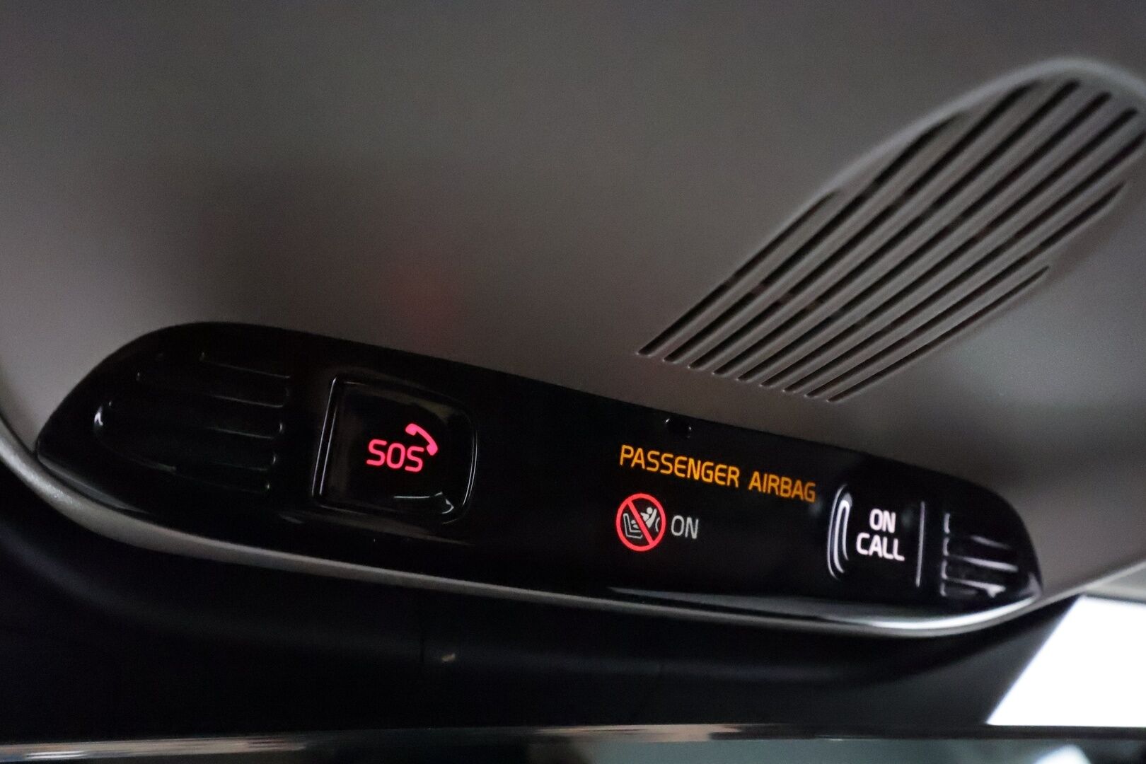 Volvo V60 2020 D4 AWD Business aut **Adapt.vakkari / Webasto / P.kamera / Muistipenkki / Ruskeat nahat / Full LED / KeylessGo** - Suomi-auto / Kahdet renkaat aluvanteilla / Penkinlämmittimet takana / Sähköluukku / Digimittaristo