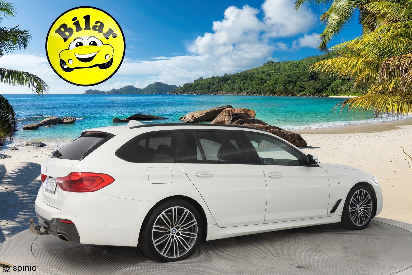 BMW 520 2017 G31 Touring d xDrive M-Sport - Sporttinahat | Alletaittuva koukku | 360° Kamera | HiFi | Ambient-sisävalaistus | Kahdet renkaat OEM vanteilla