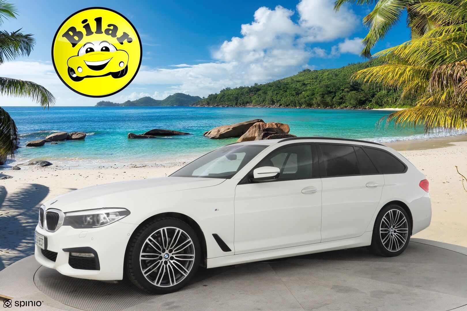 BMW 520 2017 G31 Touring d xDrive M-Sport - Sporttinahat | Alletaittuva koukku | 360° Kamera | HiFi | Ambient-sisävalaistus | Kahdet renkaat OEM vanteilla