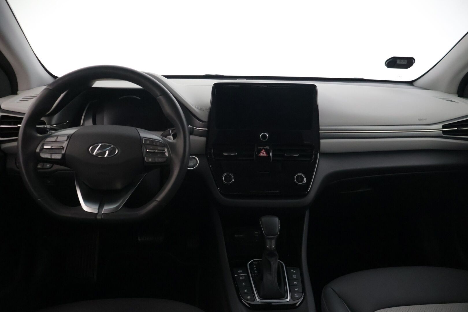 Hyundai IONIQ plug-in 2020 1,6 plug-in 141 hv 6-DCT Style Limited Edition MY20 - | 2-om. Suomi-auto | ACC | Infinity Sound | BLIS | Ilmastoidut Nahkapenkit | Kuljettajan penkki Muistilla | P. Kamera | Digimittaristo | AppleCarPlay & AndroidAuto | LED |