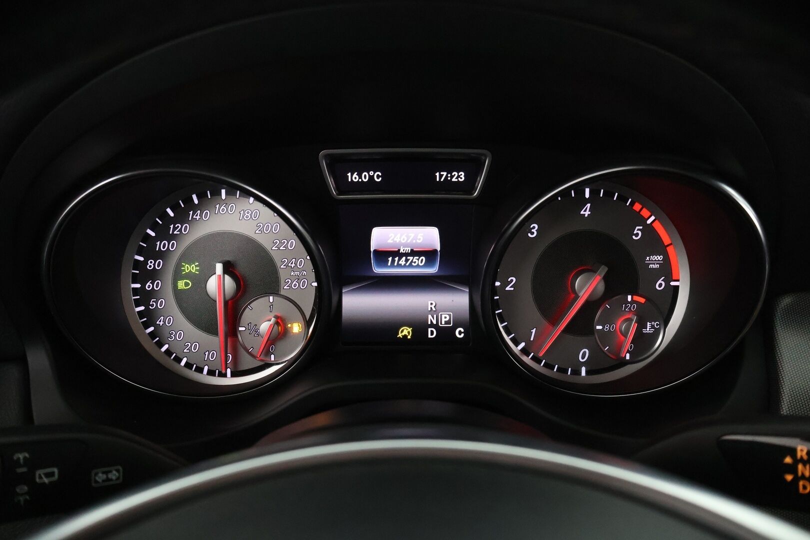Mercedes-Benz CLA 2016 220 CDI A AMG Orange Art Edition - BLIS | Adapt.vak | Webasto | ILS | P-kamera