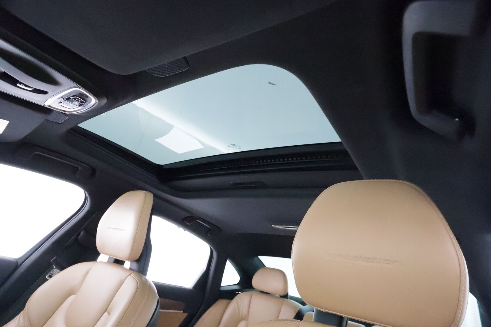 Volvo S90 2017 D5 AWD Inscription **HUD / 360° Kamera / Lasikattoluukku / Adapt.Vakkari / Sporttinahat Muistilla / Webasto / Full-LED** - Bowers&Wilkins / Navi / Kaistavahti / Digimittaristo / 4-Alueinen AC / Vaalean-Ruskea Nahkaverhoilu KeylessGO / 2x Renkaat