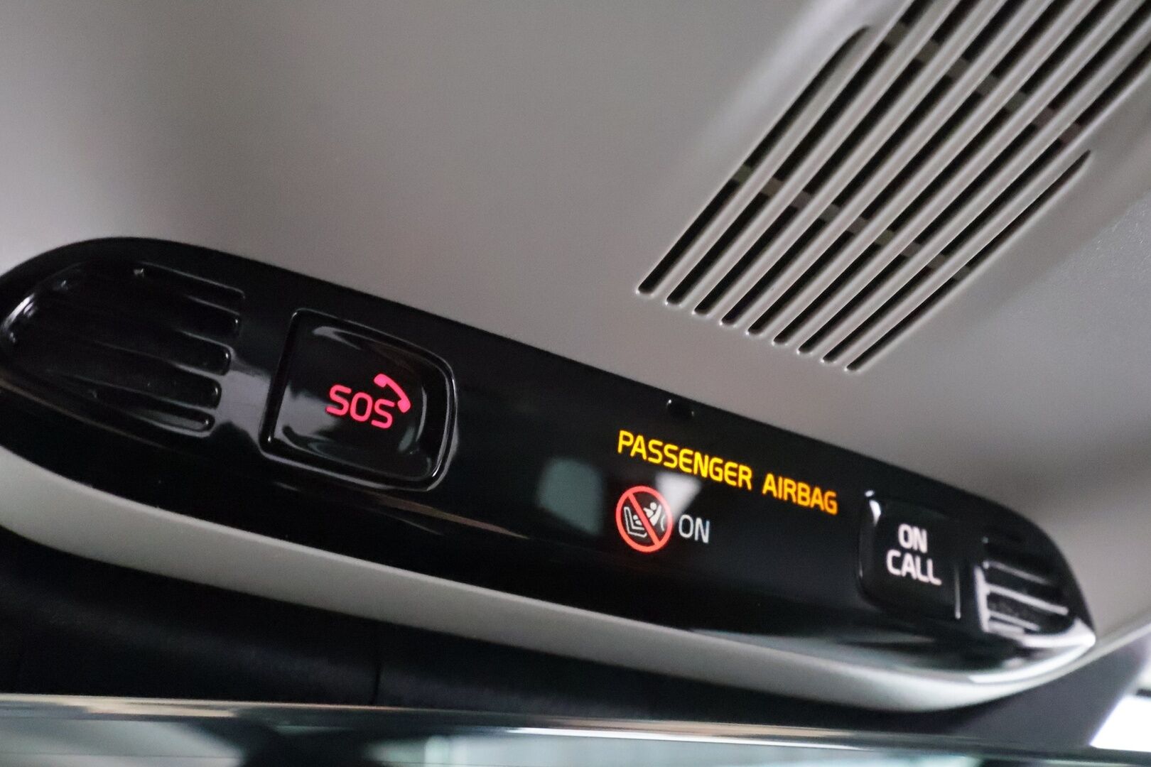 Volvo XC60 2020 T8 TwE AWD Business Inscription aut * ACC / B&W / Webasto / Full LED / Panorama / Koukku / Muistipenkki / BLIS / P.kamera * - Suomi-auto / Akku kuntotarkastettu / Kahdet renkaat aluvanteilla 