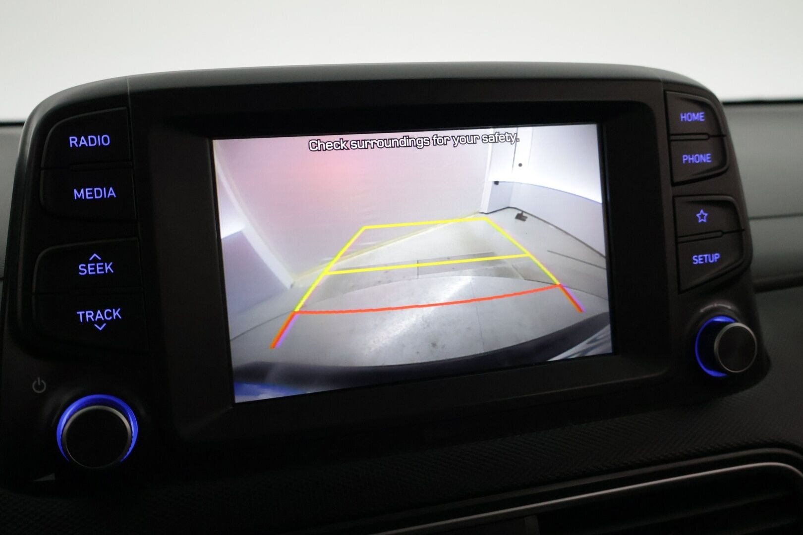 Hyundai KONA 2020 electric 39 kWh 136 hv **ACC / Peruutuskamera / Apple ja Android / Merkkiliikkeen huollot / Navi / Keyless** - Kahdet renkaat aluvanteilla / Merkkihuollettu!