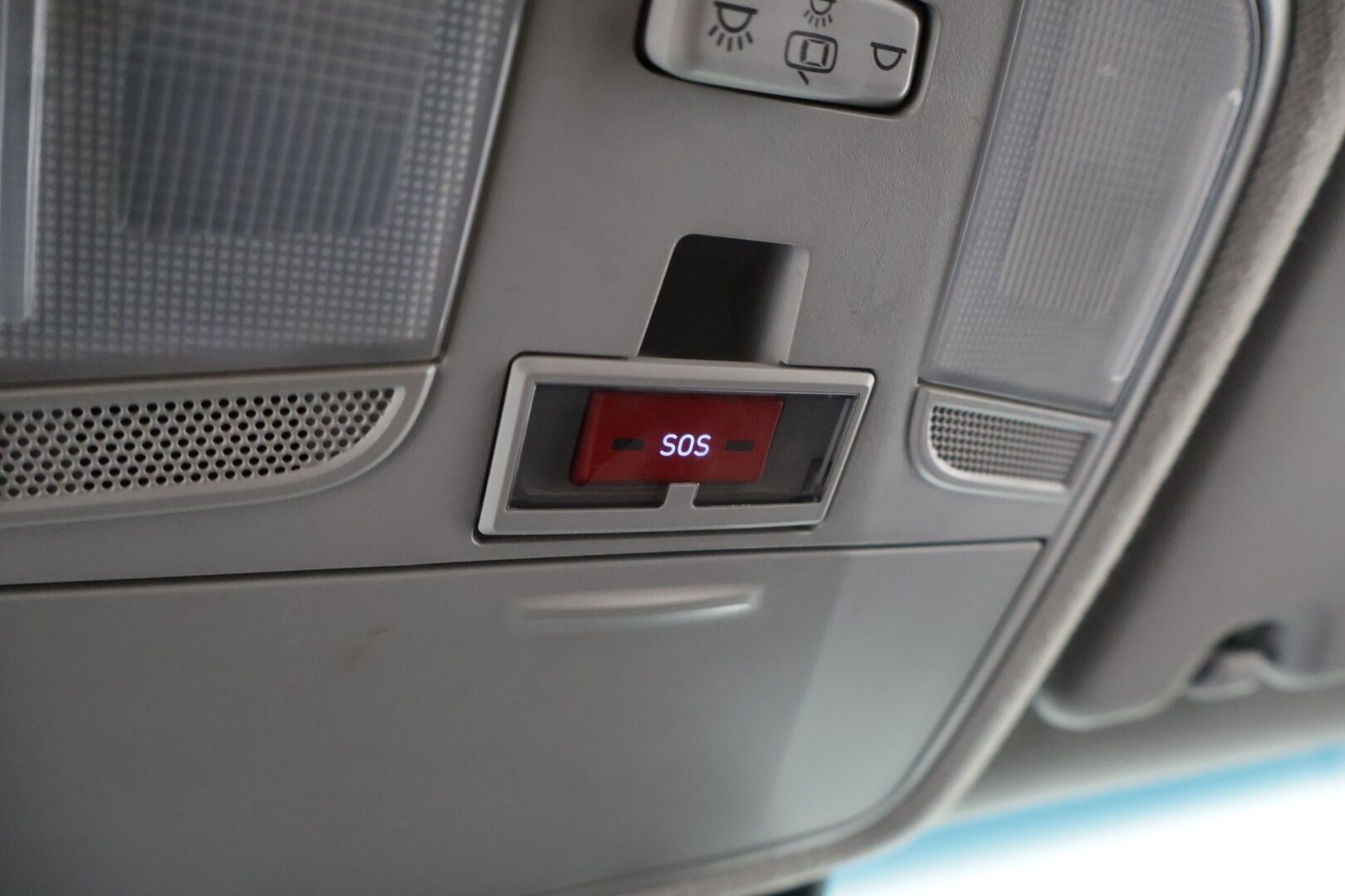 Hyundai KONA 2020 electric 39 kWh 136 hv - ACC | Peruutuskamera | Apple ja Android | ILP | Keyless