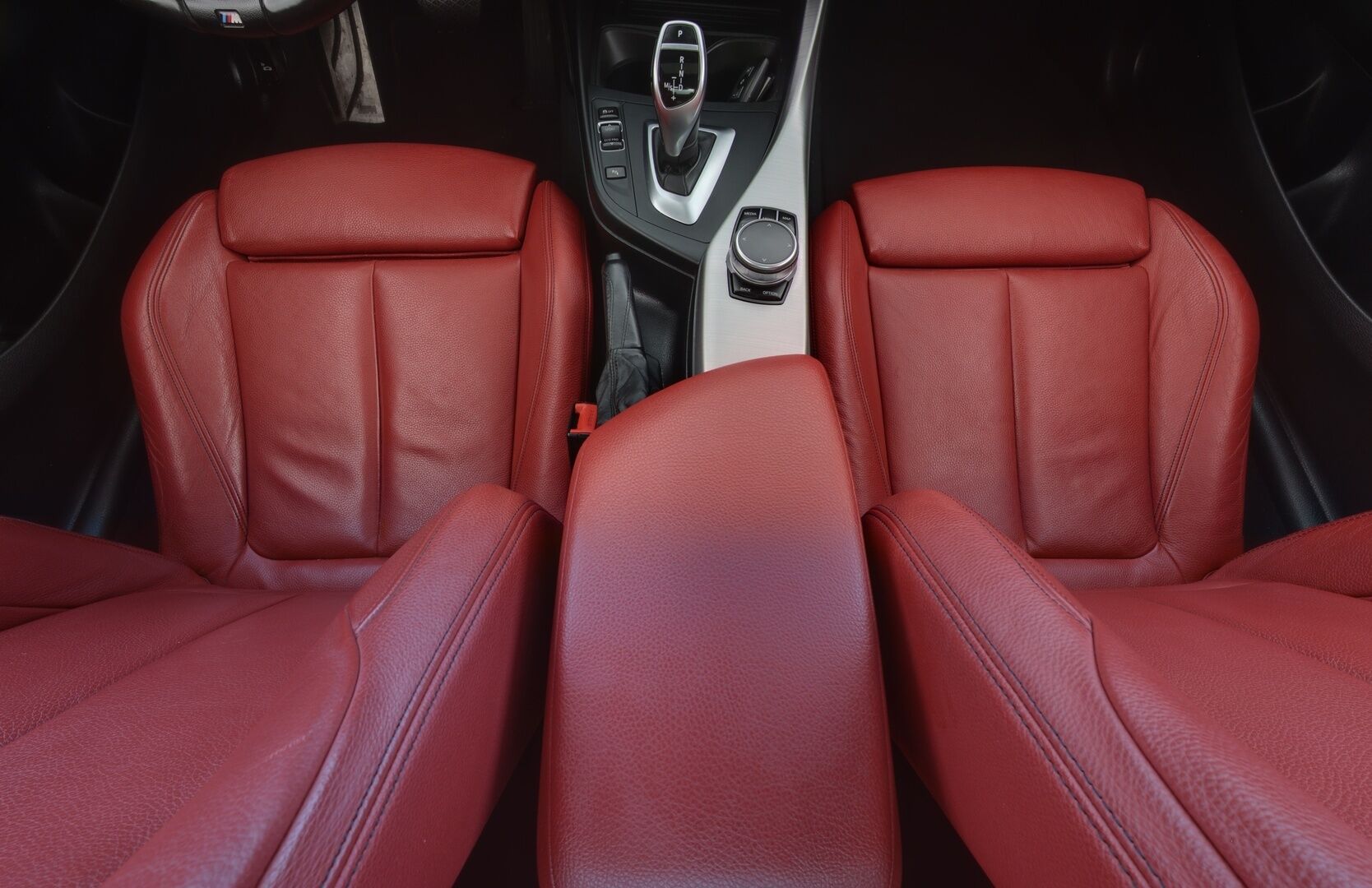 BMW M240i 2017 3.0 F22 M-sport A*Kattoluukku / H&K / Prof.Navi / Punaset muistinahat / Comfort access* - *Shadow line / Applecar-Play / P-Kamera / Vakio!* - HULLUT BLACKWEEK JATKOT - KORKOTARJOUS 2,49%