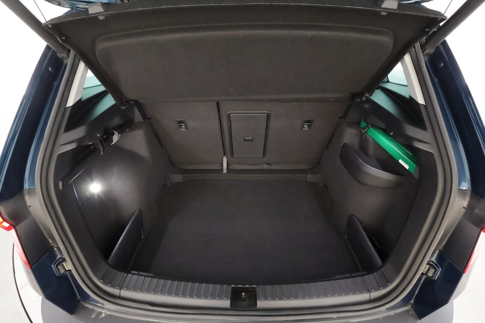 Skoda Karoq 2020 1,5 TSI Style BusinessLine DSG Autom. - | ACC | Webasto | LED | Puolinahat | Ratinlämmitys | P.kamera | Apple&Android | 1.Om Suomi-auto | Kahdet Renkaat | Merkkihuollettu |