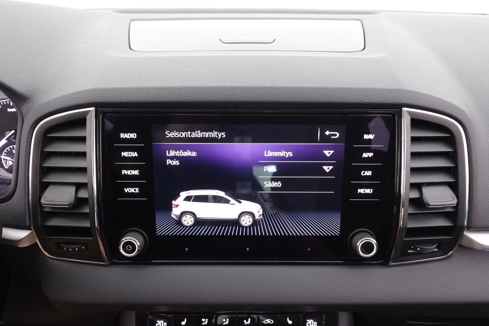 Skoda Karoq 2020 1,5 TSI Style BusinessLine DSG Autom. - | ACC | Webasto | LED | Puolinahat | Ratinlämmitys | P.kamera | Apple&Android | 1.Om Suomi-auto | Kahdet Renkaat | Merkkihuollettu |