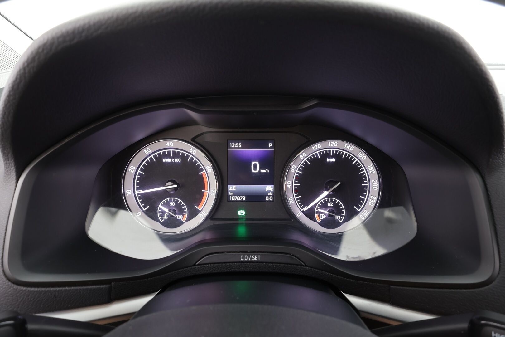 Skoda Karoq 2020 1,5 TSI Style BusinessLine DSG Autom. - | ACC | Webasto | LED | Puolinahat | Ratinlämmitys | P.kamera | Apple&Android | 1.Om Suomi-auto | Kahdet Renkaat | Merkkihuollettu |