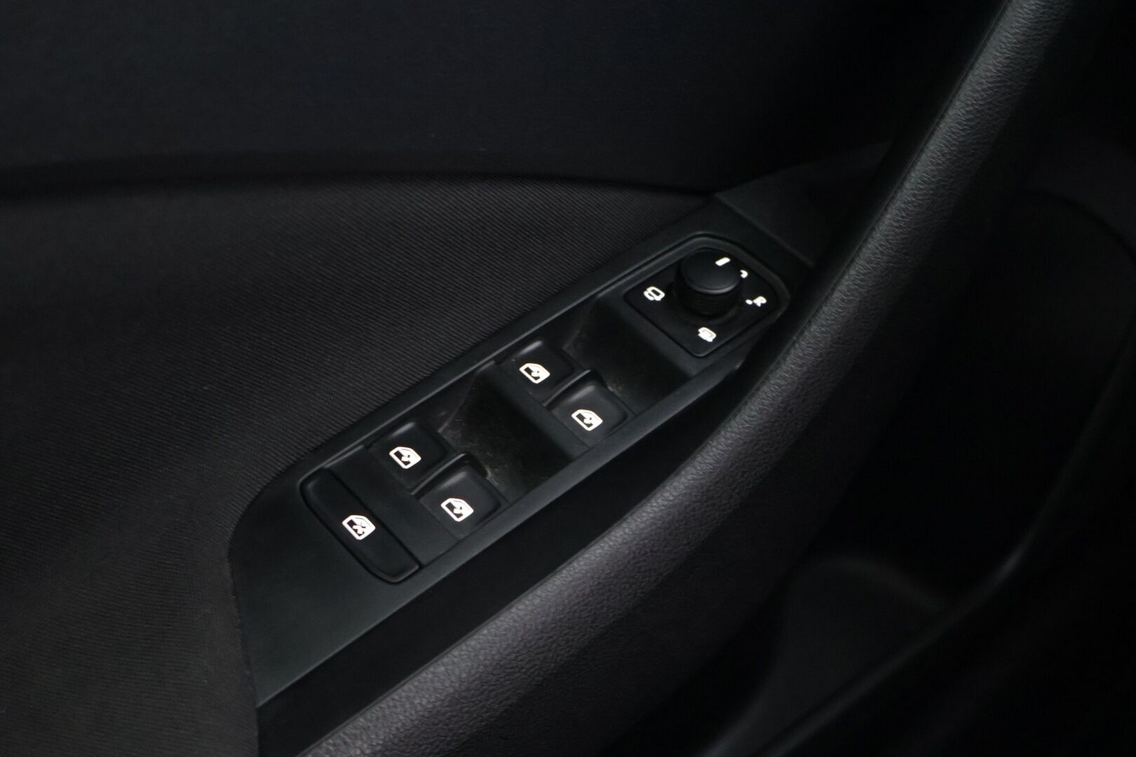Skoda Scala 2020 1,5 TSI Ambition DSG Autom. - | Urheiluistuimet | Suomi-auto | 1-omisteinen | Vakionopeudensäädin | Tutka | LED |