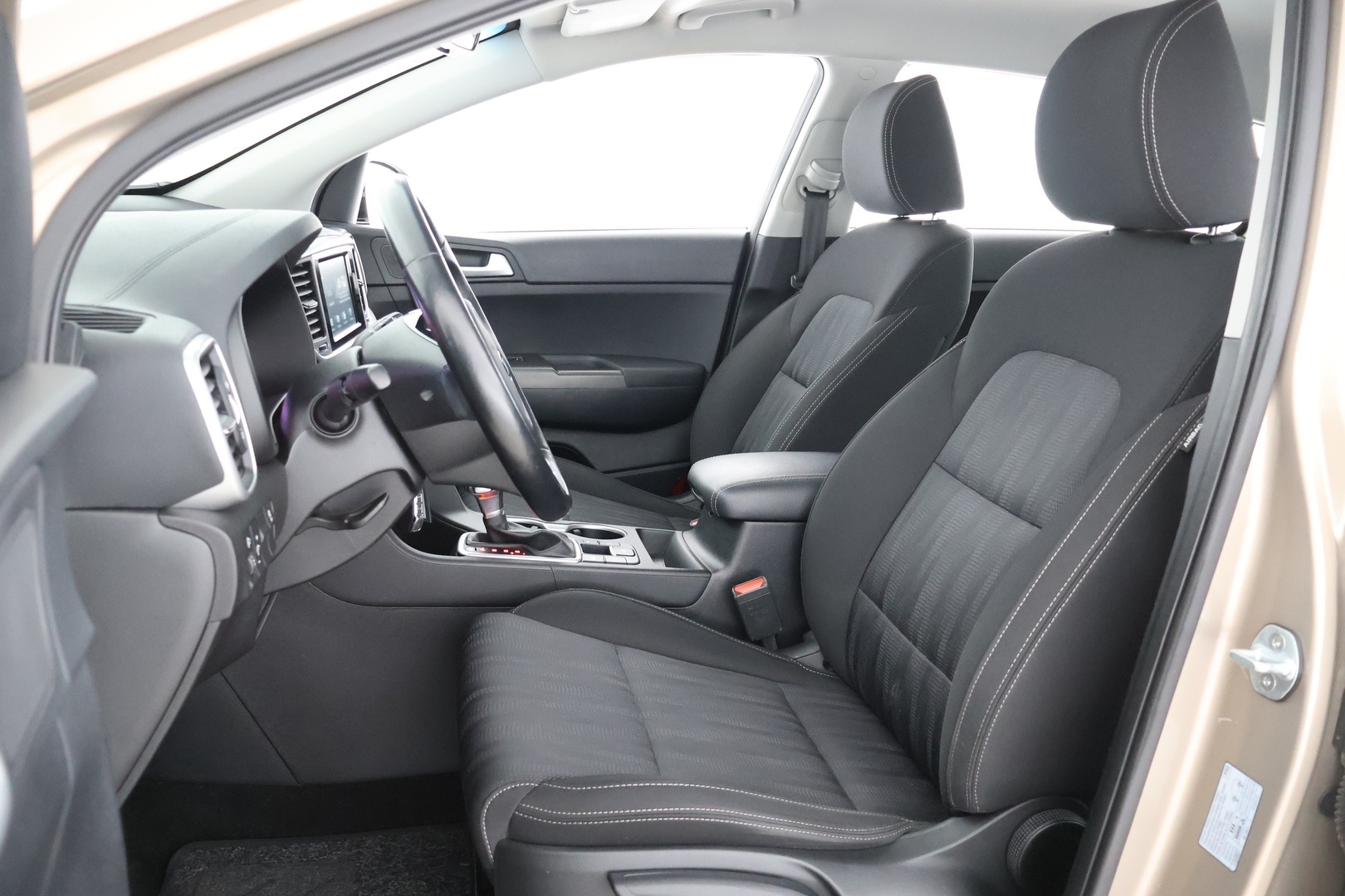 Kia Sportage 2021 SPORTAGE Monikäyttöajoneuvo (AF) 5ov 1591cm3 A - Suomi-auto | Vakkari | LED | P-kamera | Huoltokirja | 2x renkaat