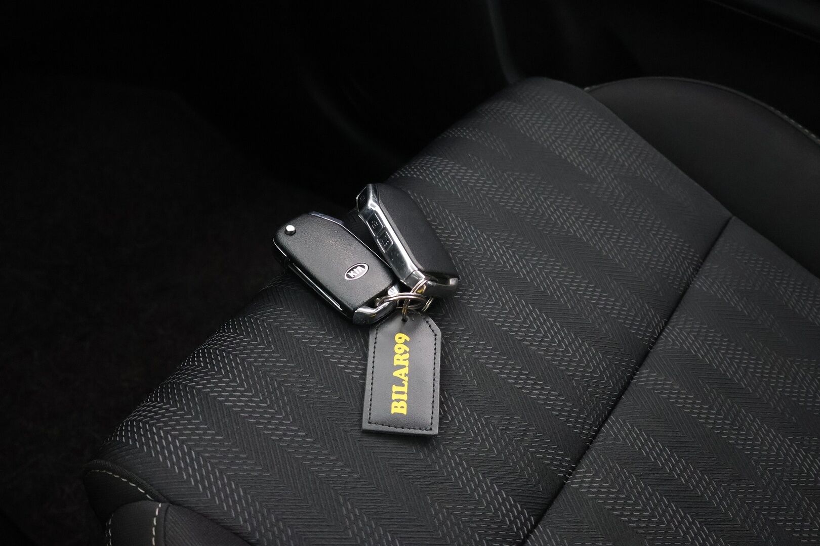 Kia Sportage 2021 SPORTAGE Monikäyttöajoneuvo (AF) 5ov 1591cm3 A - Suomi-auto | Vakkari | LED | P-kamera | Huoltokirja | 2x renkaat