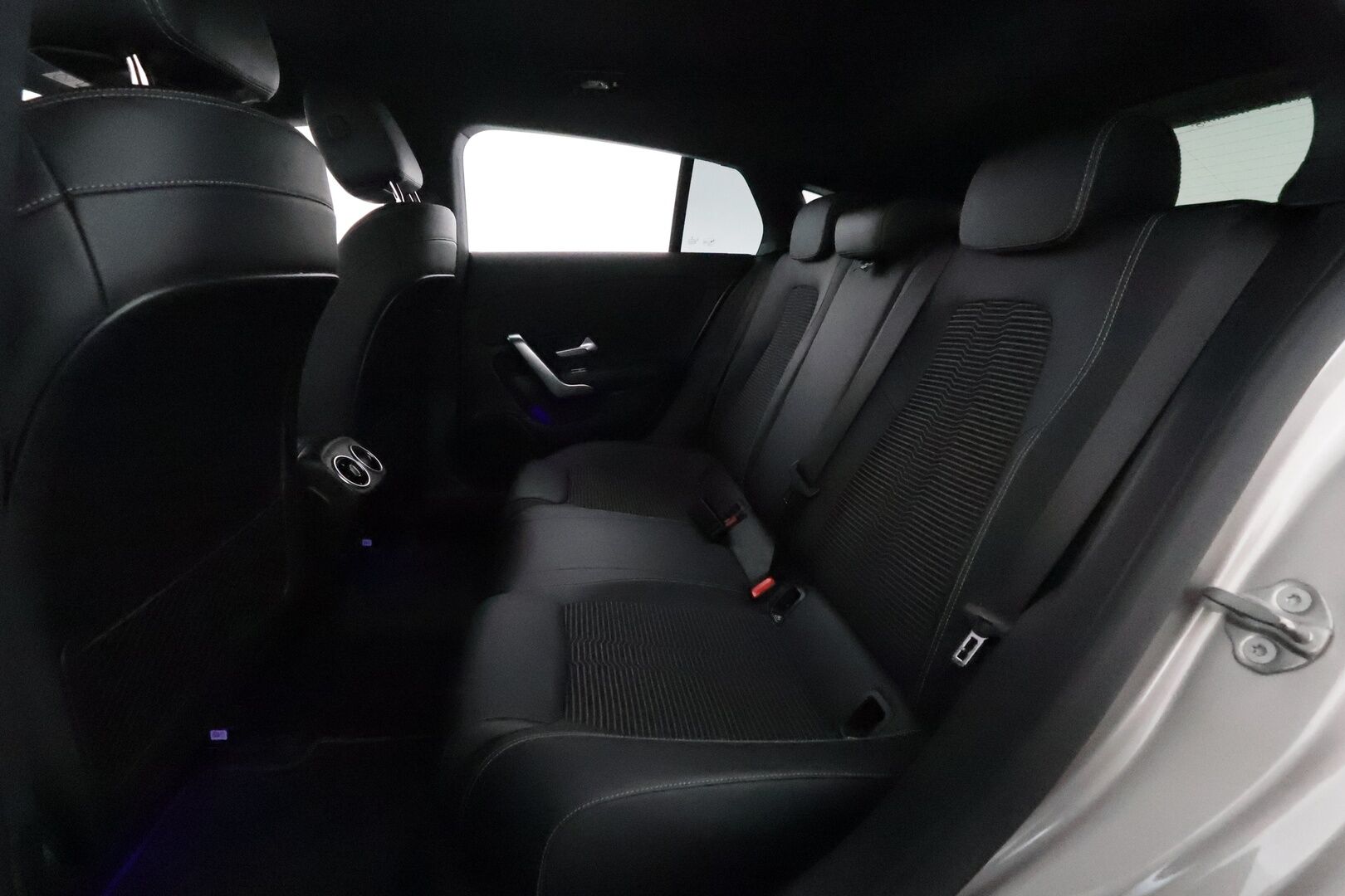 Mercedes-Benz CLA 2020 200 d 4MATIC A Shooting Brake Business Progressive *Webasto / Widescreen / P-Kamera / LED High Performance*
