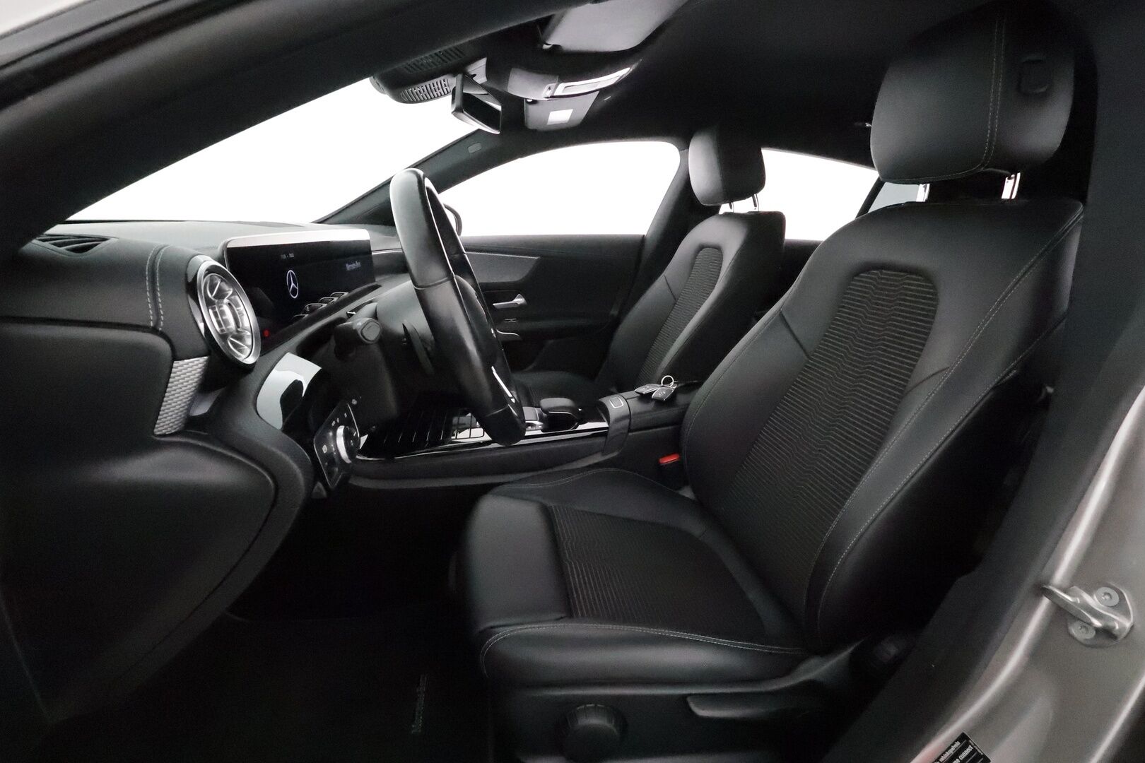 Mercedes-Benz CLA 2020 200 d 4MATIC A Shooting Brake Business Progressive *Webasto / Widescreen / P-Kamera / LED High Performance*