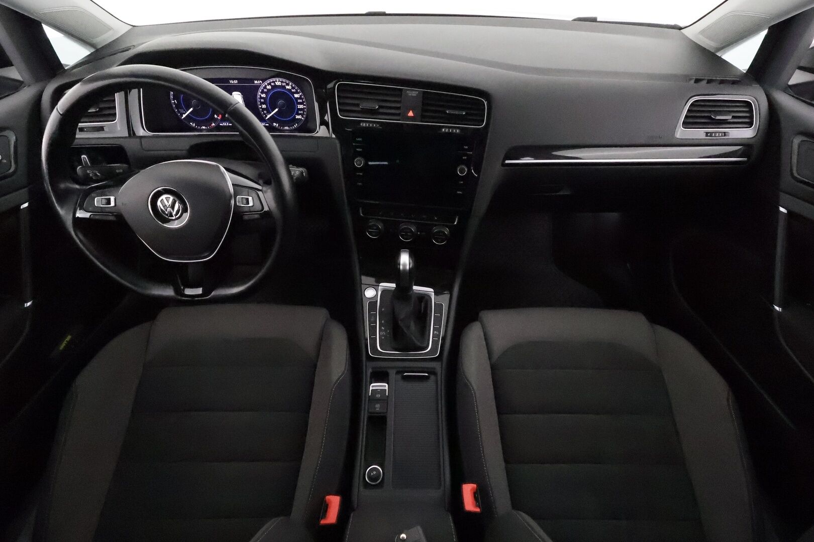 Volkswagen Golf 2020 ariant Highline 2,0 TDI SCR 110 kW DSG ** Webasto / Adapt.vakkari / P.kamera / Navi / Digimittaristo / KeylessGo** - 1.om Suomi-auto / Lämmitettävä tuulilasi