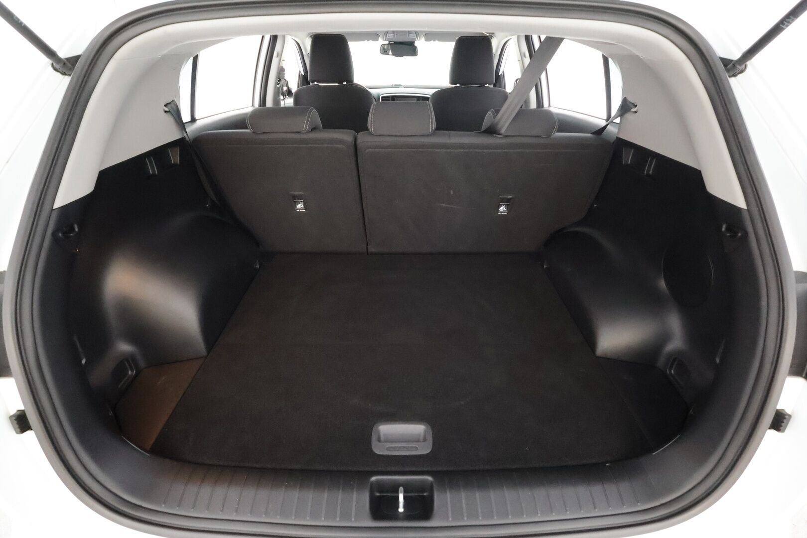 Kia Sportage 2020 1,6 T-GDI ISG Urban Active DCT A/T EcoDynamics * Sisätilanlämmitin / P.Kamera / Appple&Android / LED-lisävalo * - Suomi-auto / Kahdet renkaat aluvanteilla