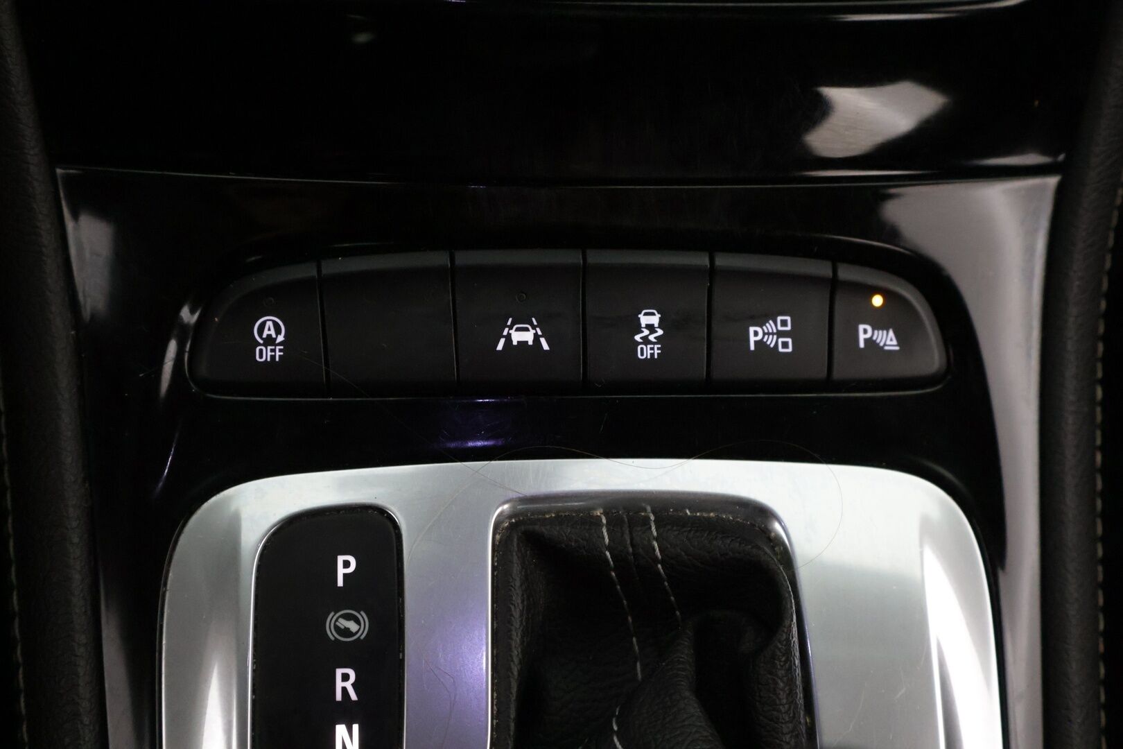 Opel Astra 2020 Sports Tourer Executive 145 Turbo A **Matrix-LED / Navi / Keyless / Ilmastoidut sporttipenkit** - **Suomi-auto / Lämpöratti / 2x Renkaat ja vanteet!** - HULLU BLACKWEEK KORKOTARJOUS 2,49%