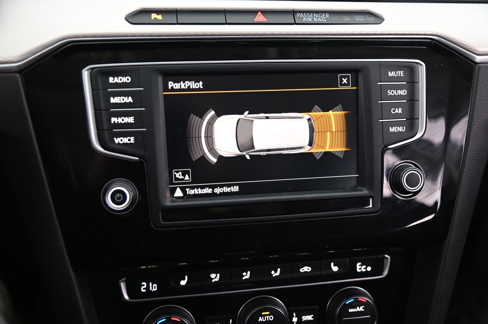 VOLKSWAGEN PASSAT 2016 Variant GTE Plug-In Hybrid *Yritysoutlet - Myydään vain yrityksille* - *Tämä auto myydään YritysOutlet -valikoimasta vain yritykselle* / *Soh 88%!*