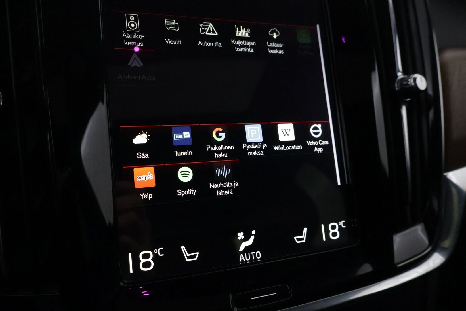 Volvo S90 2018 T8 AWD Inscription aut - | Webasto | ACC | B&W | 360 | Ilmastoidut muistipenkit | KeylessGo | Kattoluukku | LED | Koukku | 2 x Volvo alut | Upea metalliväri | Merkkihuollettu
