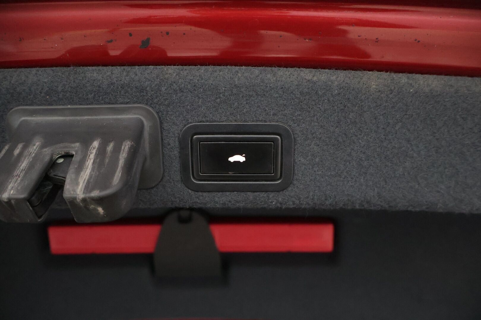 Audi A6 2011 Sedan 3,0 V6 TDI 150 kW quattro S tronic Start-Stop* Soft-close / Muistipenkki / Tutkat / Ratinlämmitin * - Näyttävä Quattro kunnon moottorilla! / Juuri huollettu *