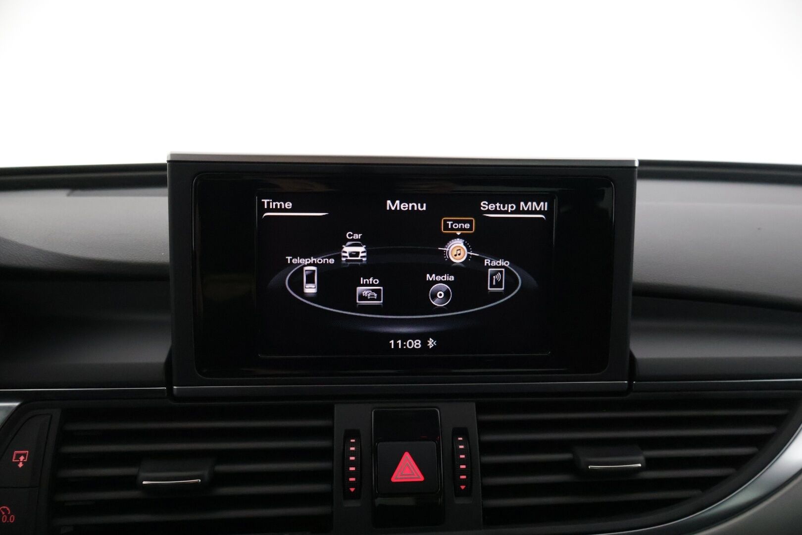 Audi A6 2011 Sedan 3,0 V6 TDI 150 kW quattro S tronic Start-Stop* Soft-close / Muistipenkki / Tutkat / Ratinlämmitin * - Näyttävä Quattro kunnon moottorilla! / Juuri huollettu *