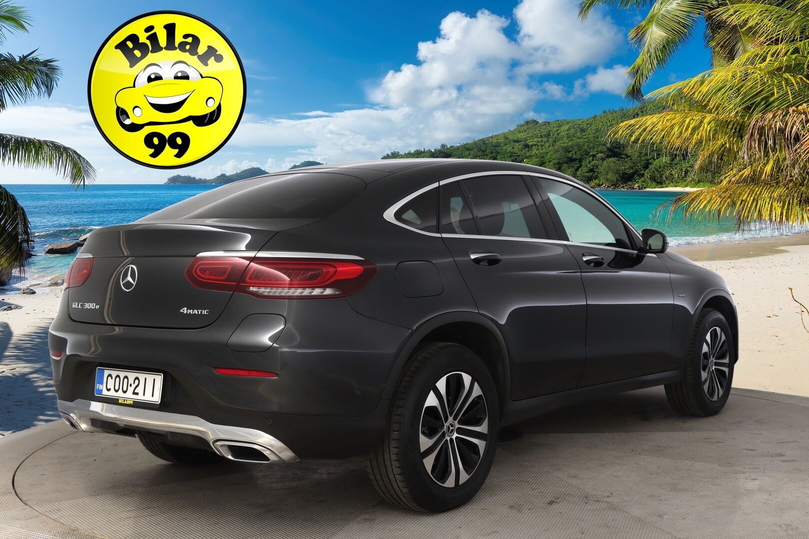 Mercedes-Benz GLC 2020 300 e 4MATIC A Business Coupé EQ Power *Burmester / Lasikattoluukku / Vetokoukku / 360 kamera* - 3,99 % KORKOTARJOUS TÄHÄN AUTOON - *Suomi-auto / 2x renkaat ja vanteet / Näyttävä*