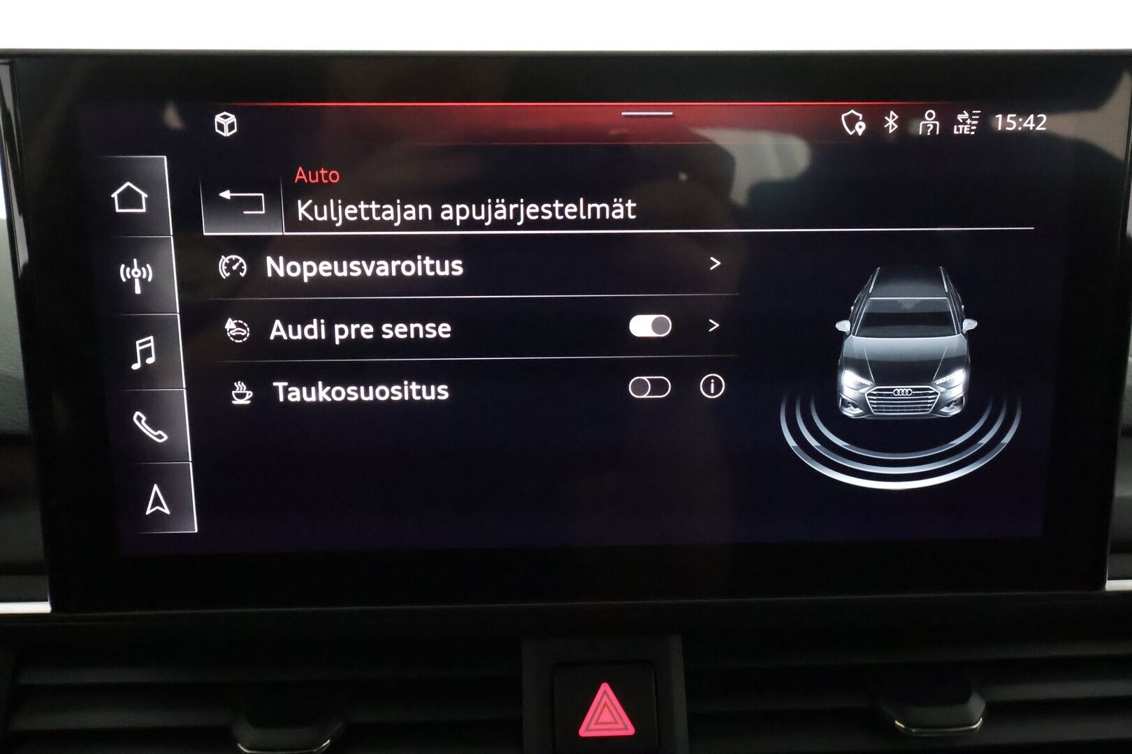 Audi A4 2020 Avant Business S line Edition 30 TDI 100 kW S tronic **Webasto / Vakkari / P.kamera / Koukku / Matrix LED** - 1.Om Suomi-auto / Merkkiliikkeen huoltokirja / Viimeisin huolto 90tkm 06/25