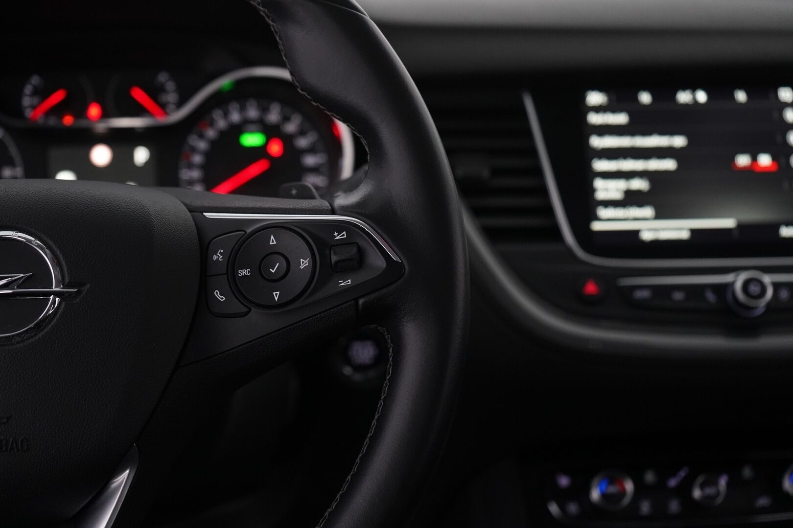 Opel Grandland X 2020 PHEV Executive 300 Turbo A8 AWD *Vakkari / 360 Kamera / Ilmastoidut penkit / S.Luukku / Carplay / Keyless / Blis* - KATSO KAMPANJAHINTA! / Suomi-auto / Juuri huollettu / Kahdet vanteet / Säännöllinen huoltohistoria - HULLUT JOULUT KORKOTARJOUS 2,49% 