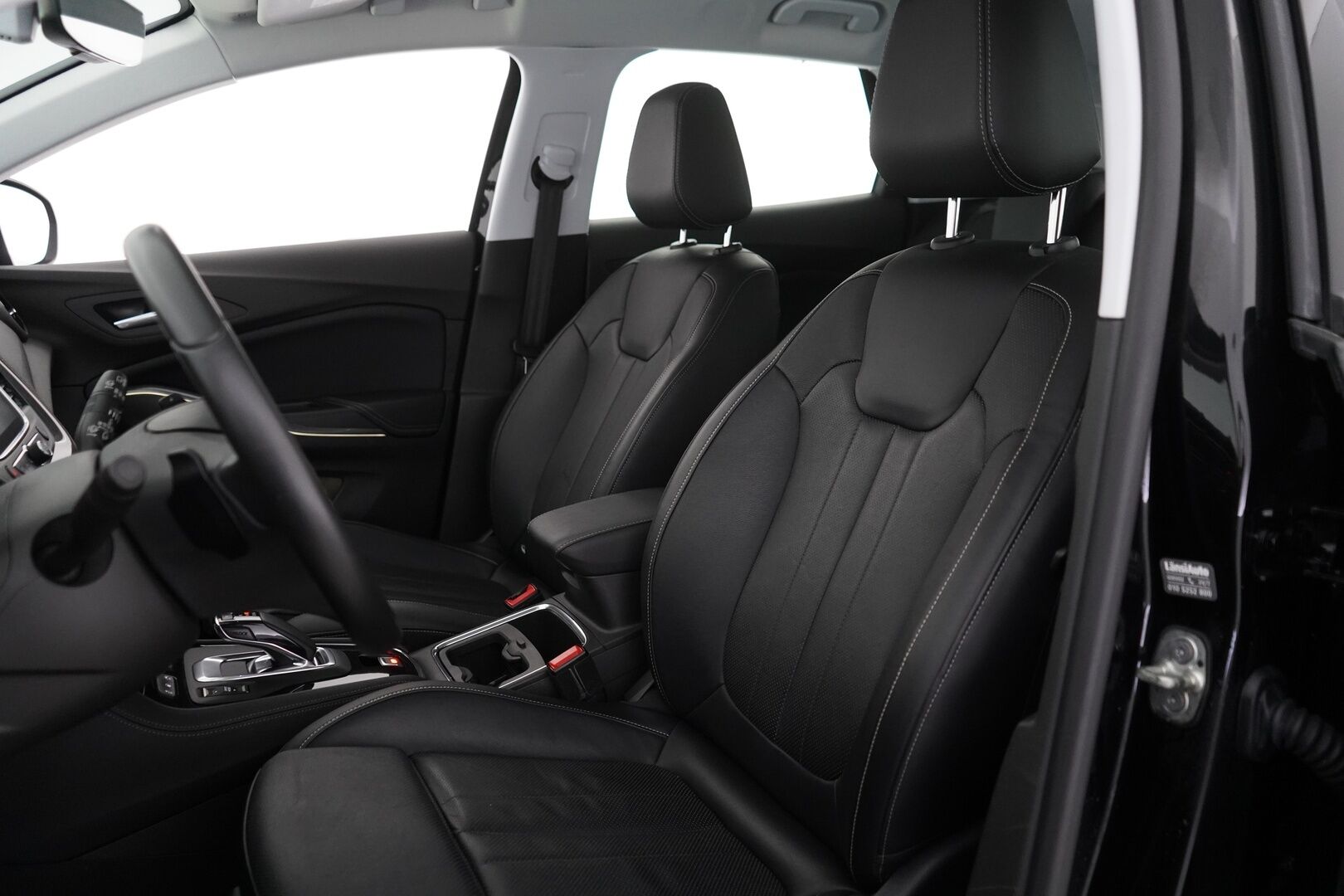 Opel Grandland X 2020 PHEV Executive 300 Turbo A8 AWD *Vakkari / 360 Kamera / Ilmastoidut penkit / S.Luukku / Carplay / Keyless / Blis* - KATSO POIKKEUSHINTA! / SOH 96.8% / Suomi-auto / Juuri huollettu ja katsastettu / Kahdet vanteet / 