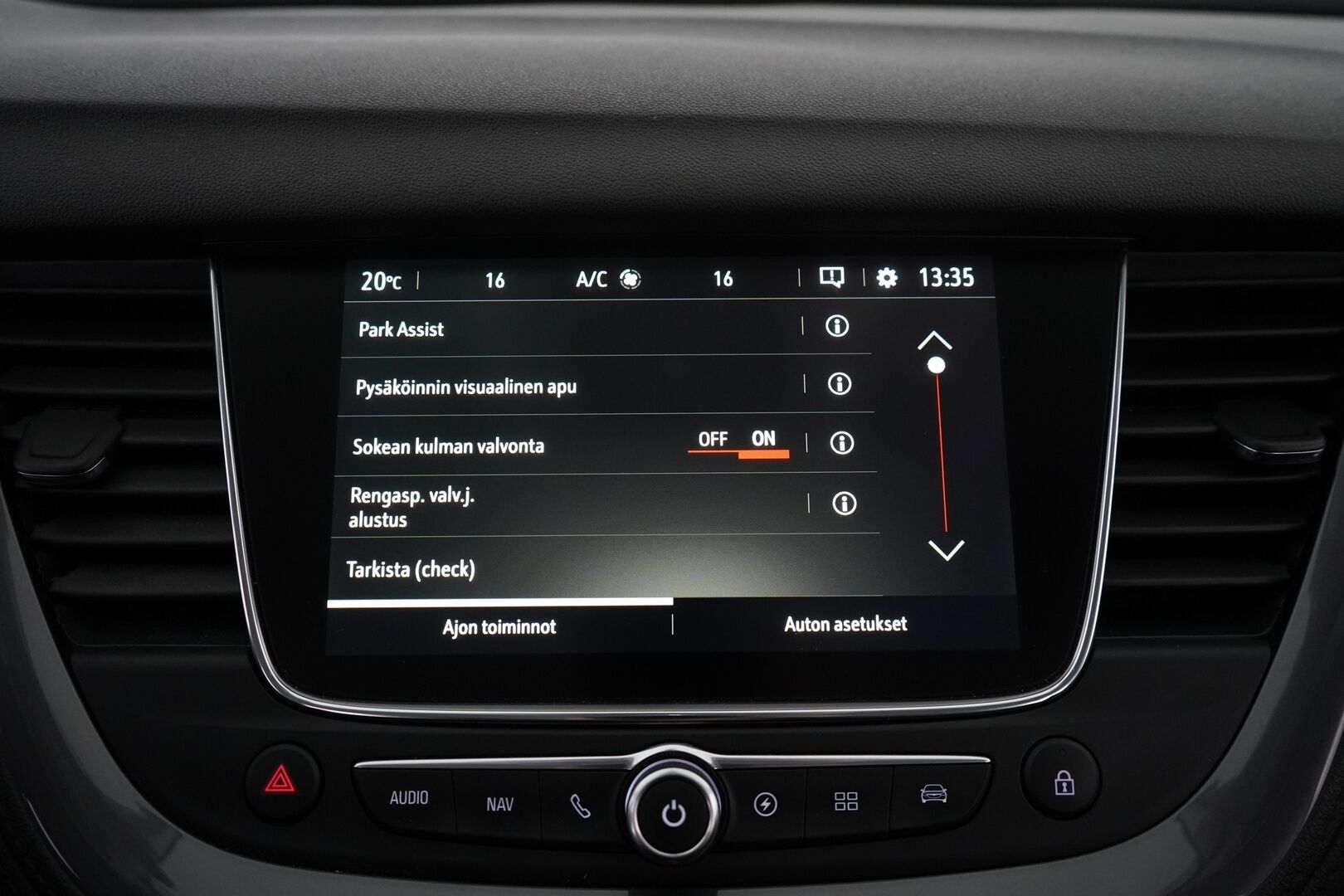 Opel Grandland X 2020 PHEV Executive 300 Turbo A8 AWD *Vakkari / 360 Kamera / Ilmastoidut penkit / S.Luukku / Carplay / Keyless / Blis* - Suomi-auto / Juuri huollettu / Kahdet vanteet / Säännöllinen huoltohistoria