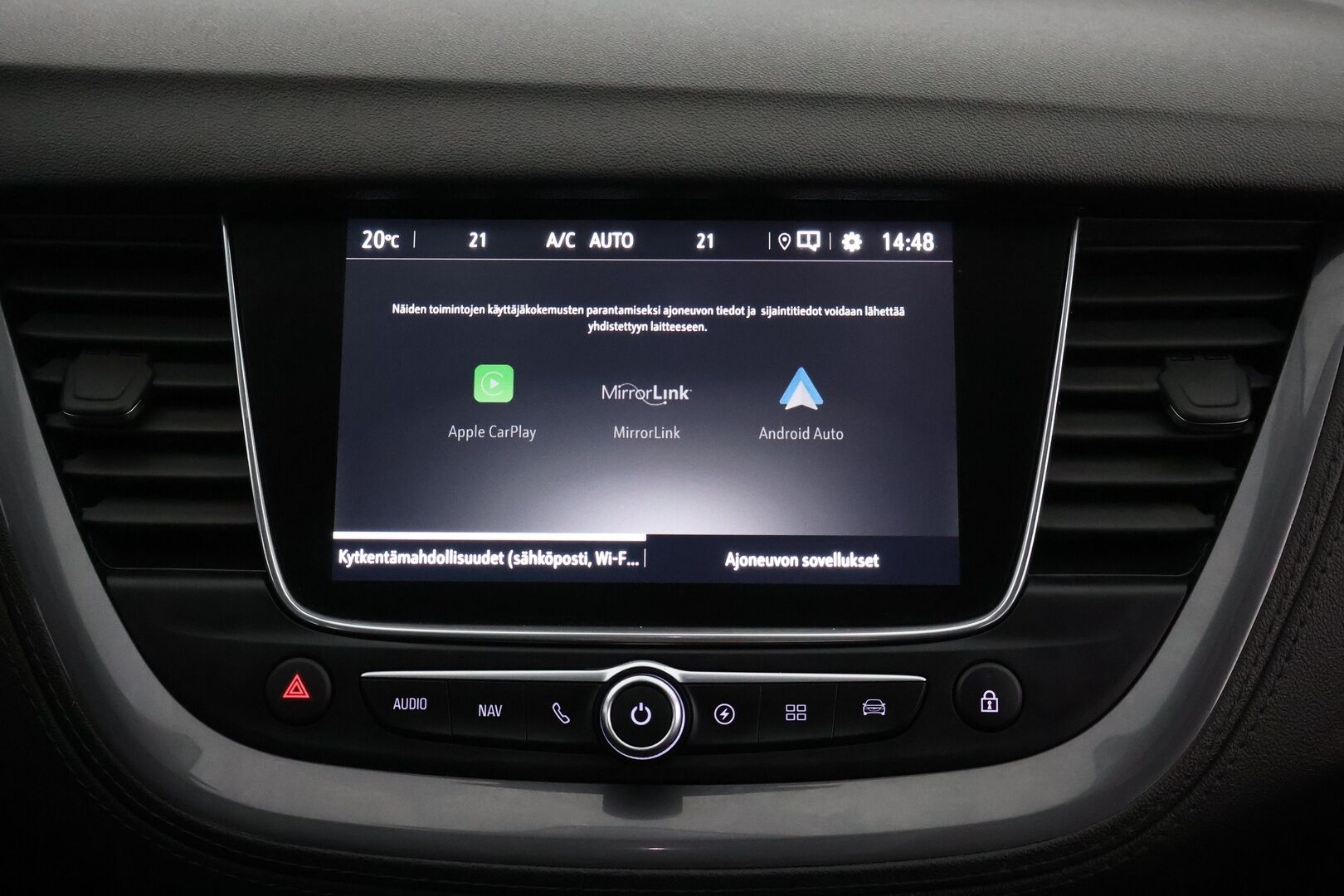 Opel Grandland X 2020 PHEV Executive 300 Turbo A8 AWD - P. Kamera | Ilmastoitu muistipenkki | Nahkasisusta | Koukku | 2x Renkaat | Juuri saapunut!