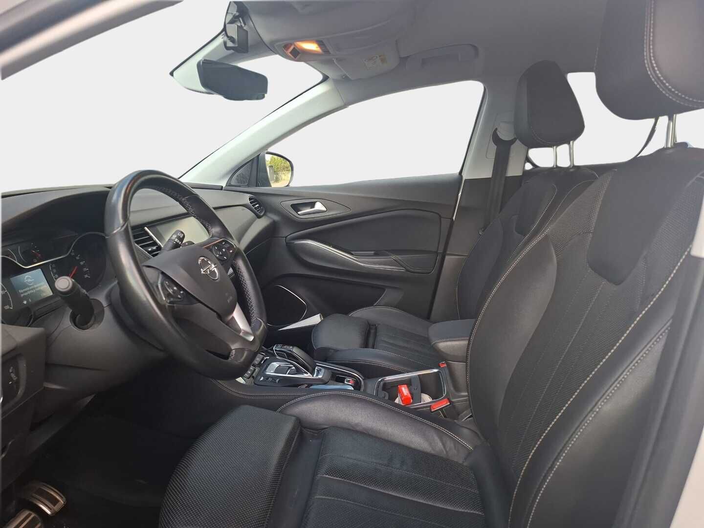 Opel Grandland X 2020 PHEV Executive 300 Turbo A8 AWD - P. Kamera | Ilmastoitu muistipenkki | Nahkasisusta | Koukku | 2x Renkaat | Juuri saapunut!