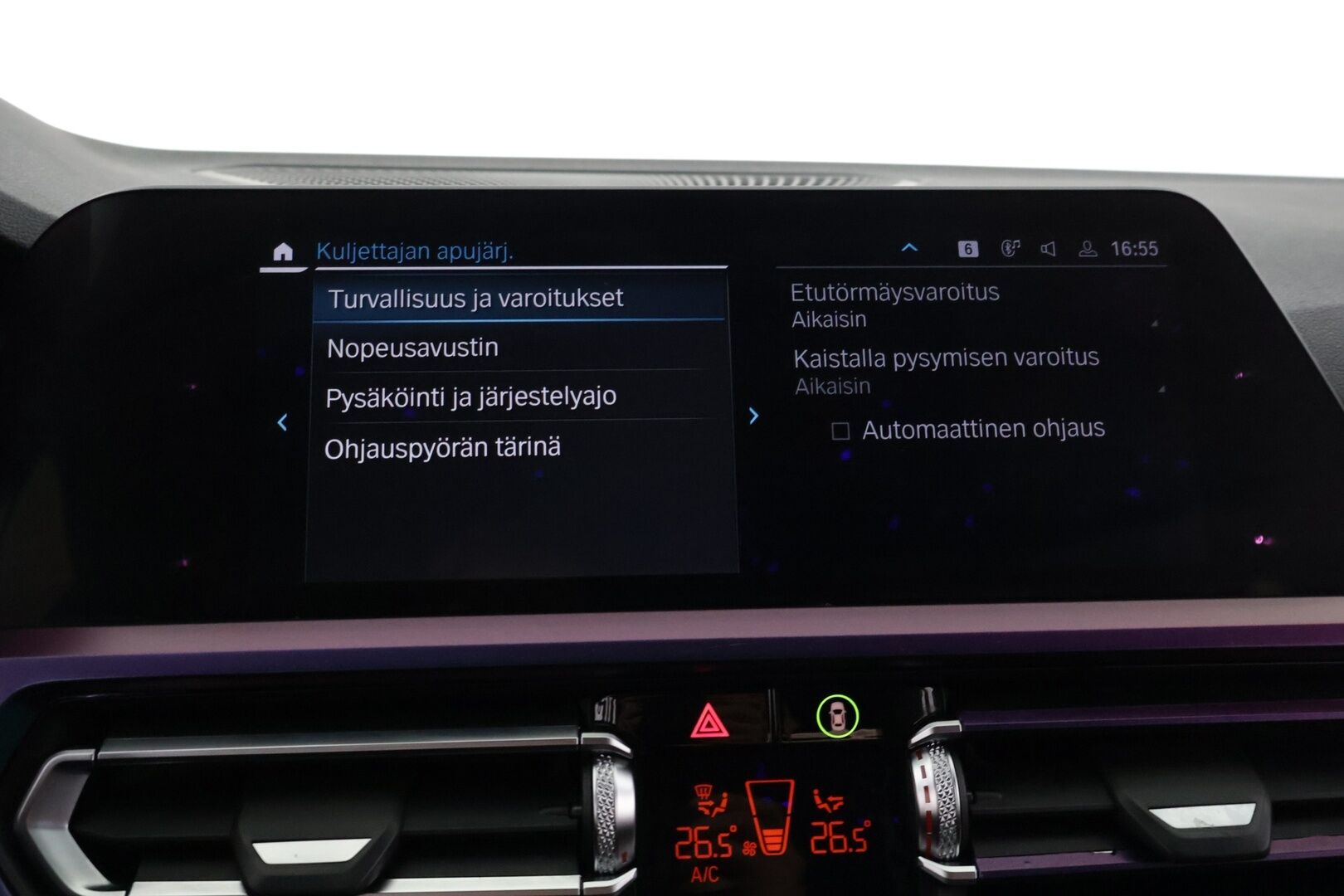BMW 330 2019 G20 Sedan 330e A Charged Edition * M-Sport ulkonäkö / Tähtikatto / LED / ACC /  Apple&Andoird / Sport-Penkit / Ambient * - * Näyttävä Väri / 19'' erikoisvanteet * 