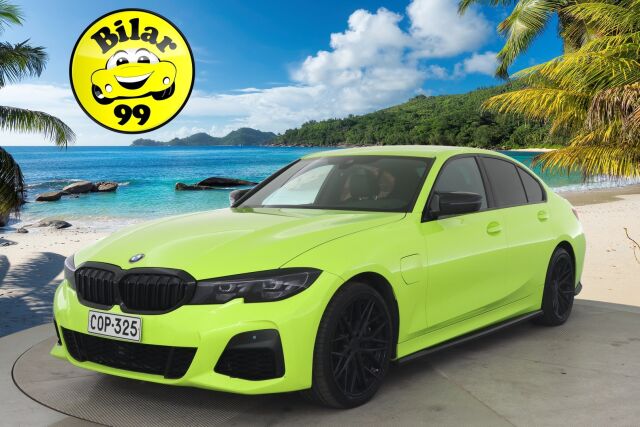 BMW 330 2019
