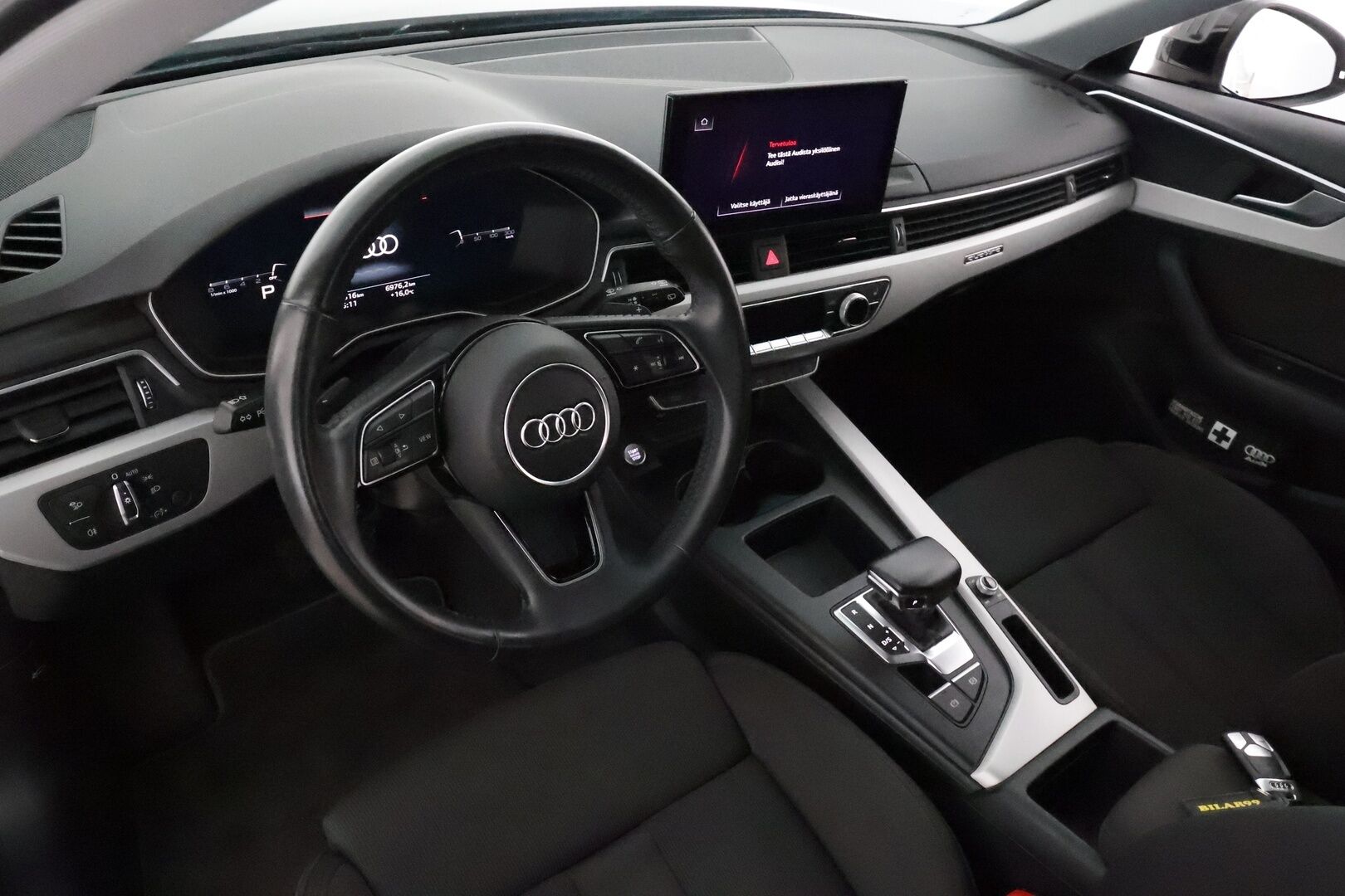 Audi A4 2020 Avant Business Advanced 45 TFSI 180 kW MHEV quattro S tronic **Webasto / Vakkari / Digimittaristo / KeylessGo / Navi** - 3,99 % KORKOTARJOUS TÄHÄN AUTOON - Suomi-auto / Kahdet renkaat aluvanteilla