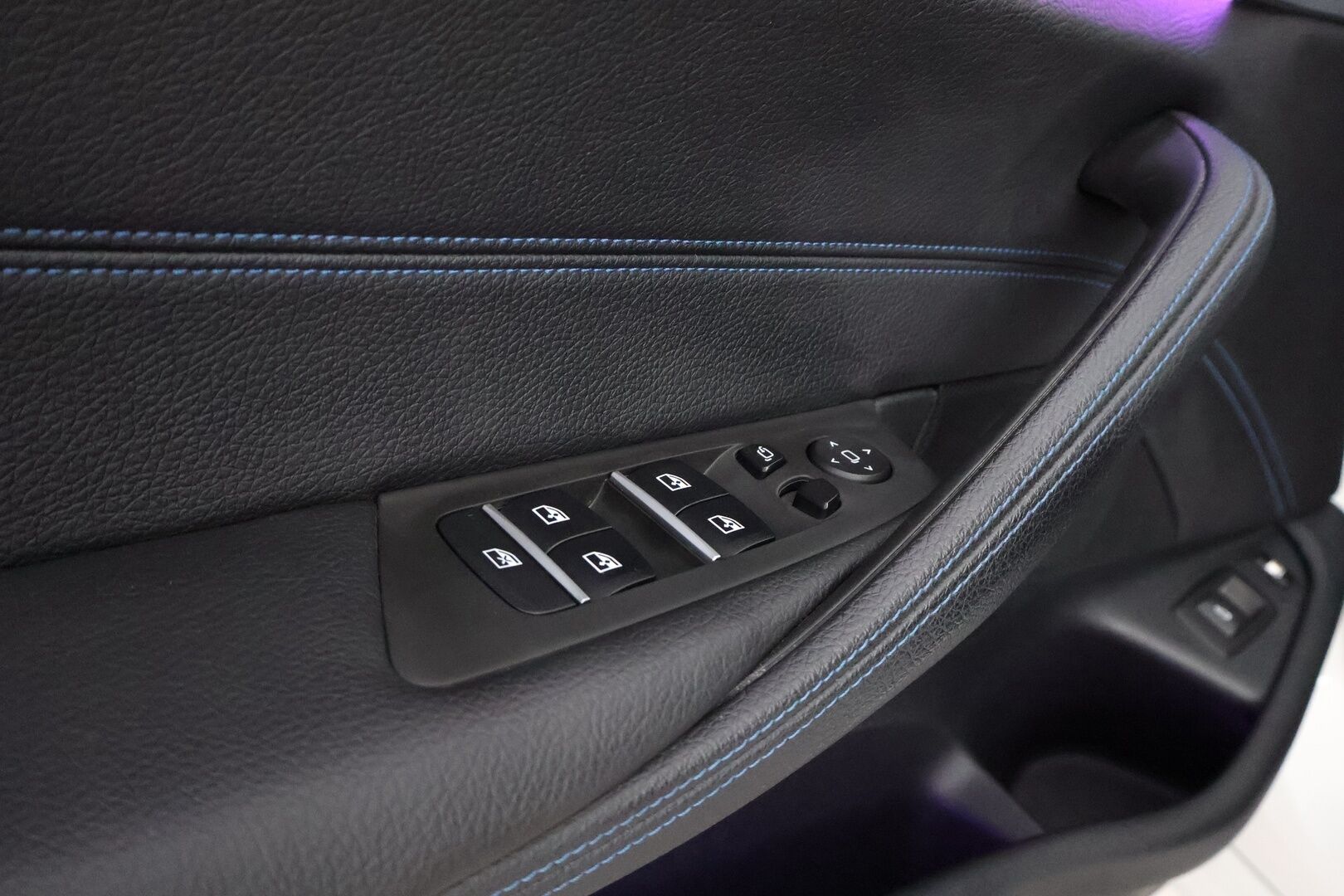 BMW 530 2020 G30 Sedan 530e xDrive A Charged Edition M Sport - 1Om Suomiauto / HiFi / Peruutuskamera / Professional Navi / Adapt.LED / Comfort Access / Juuri tullut Tampereelle! - HULLUT JOULUT KORKOTARJOUS 2,49% 