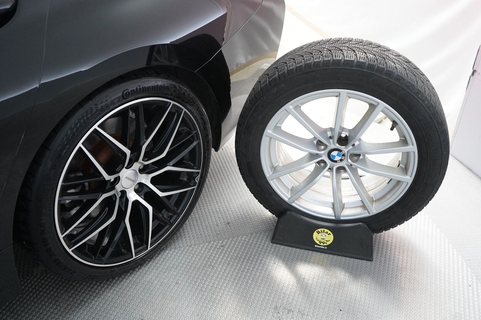 BMW 330 2020 G20 Sedan 330e Business Sport - Acc | Kamera | Sportline | Kahdet renkaat